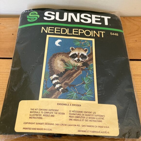 Raccoon by Moonlight Needlepoint Embroidery Kit Sunset Designs 5448 Vintage 1981 - Picture 3 of 3